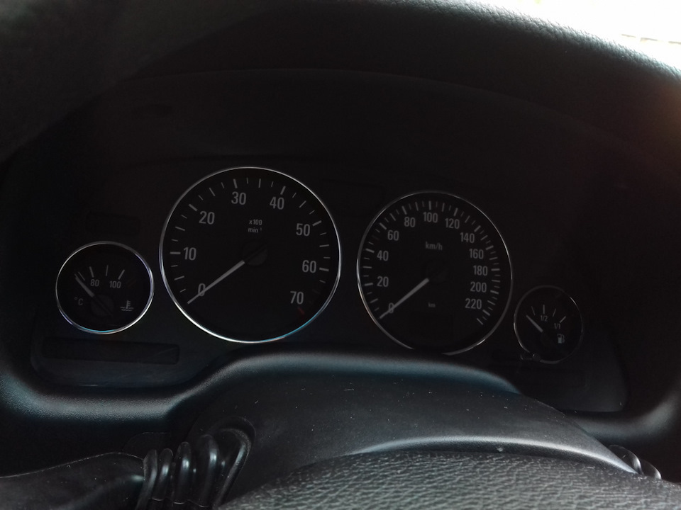 Кільця в приладку OPEL ASTRA G 1