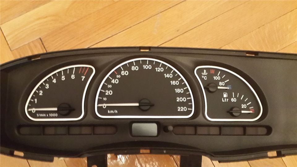Кільця в приладку OPEL VECTRA B 3