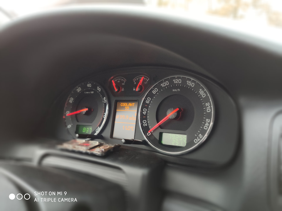 Кільця в приладку Skoda Superb 4
