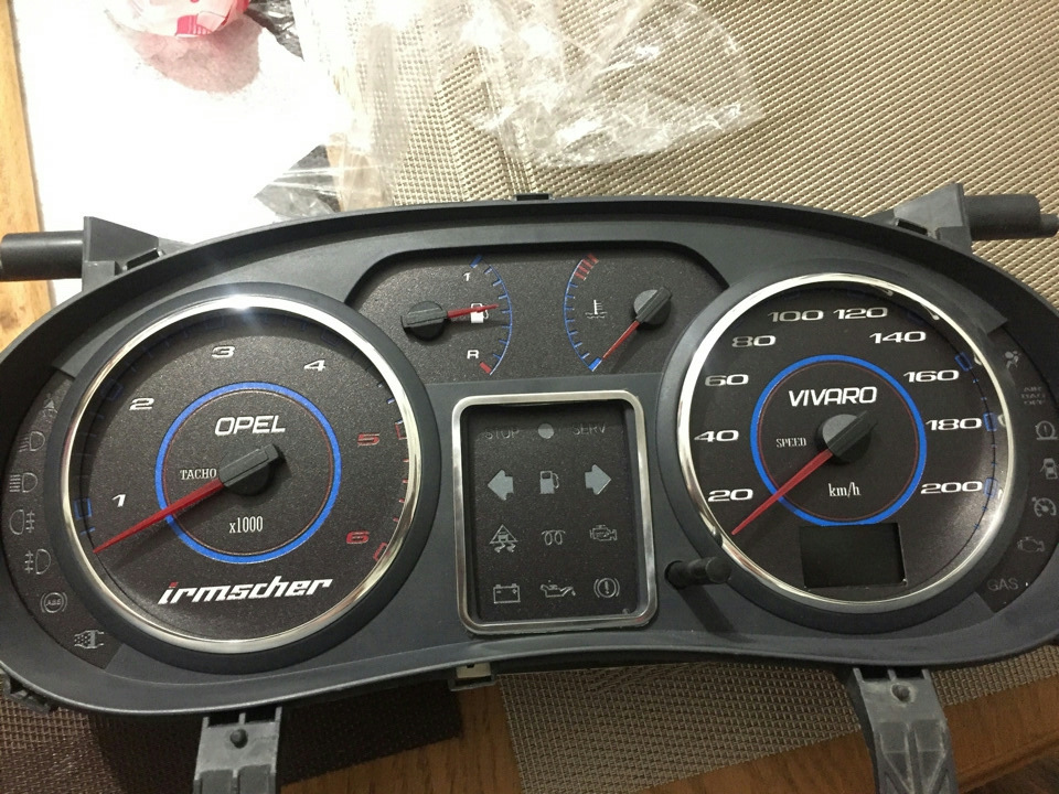 Окантовка БК у приладку Opel Vivaro, Renault Trafic, Master 4