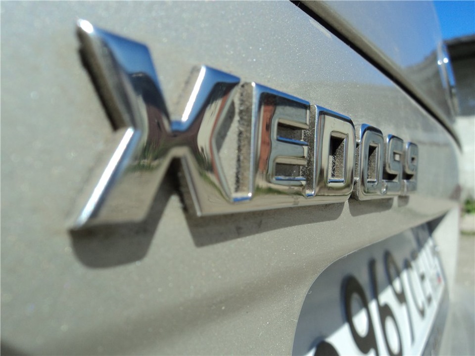 Табличка логотип на корму MAZDA XEDOS 9 1