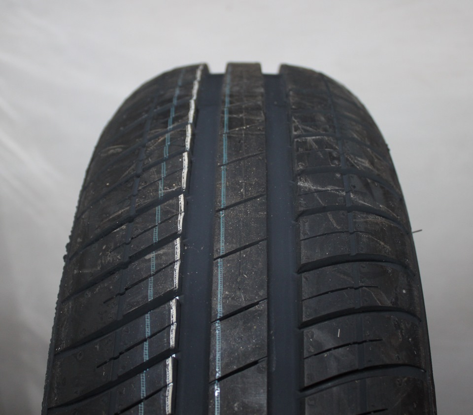 На літо прикупив гуму Goodyear EfficientGrip Compact 3
