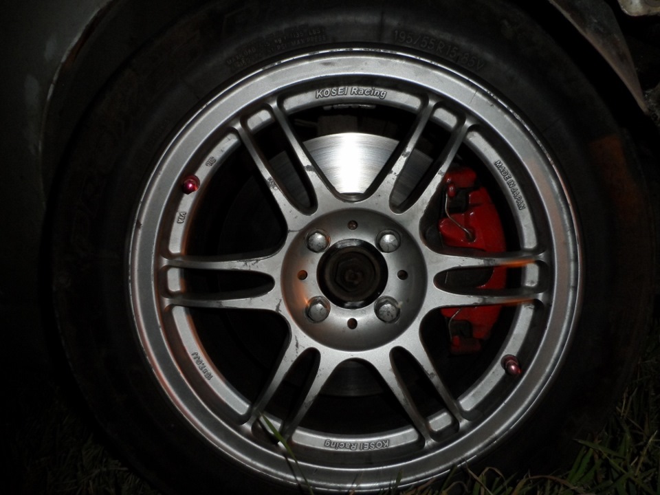 TOYO PROXES R888 195/55r15 3