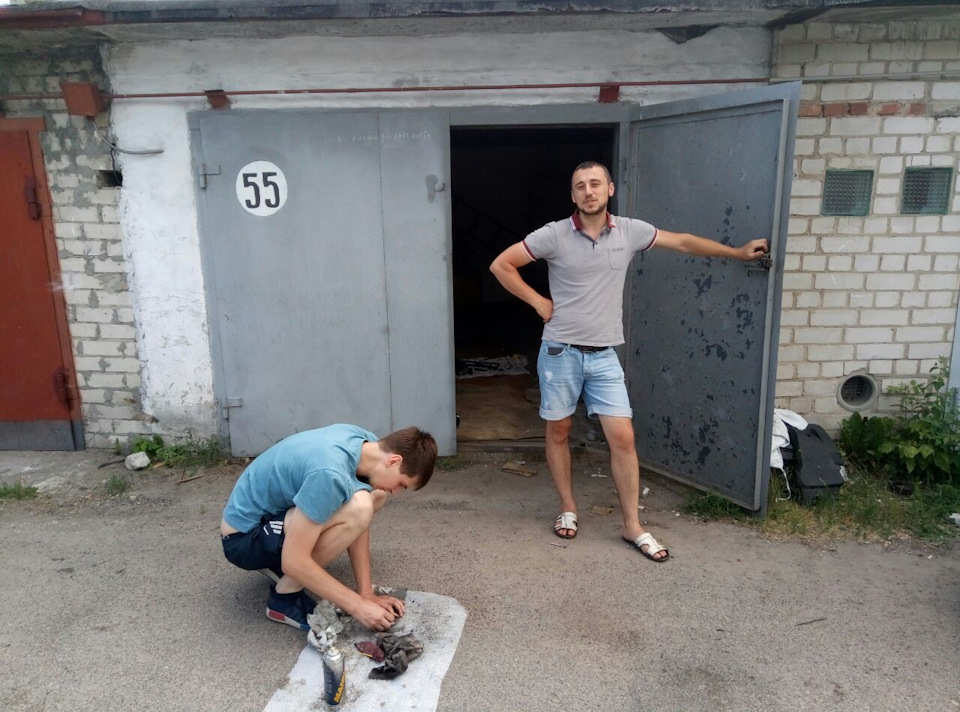 Втікає масло. Начебто вирішили 2