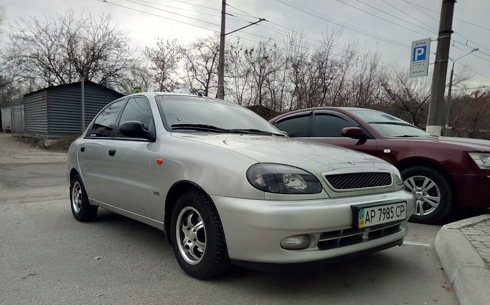 Губа переднього бампера CHEVROLET CRUZE 5