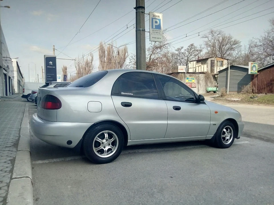 Продаж колісних штампованих дисків R13