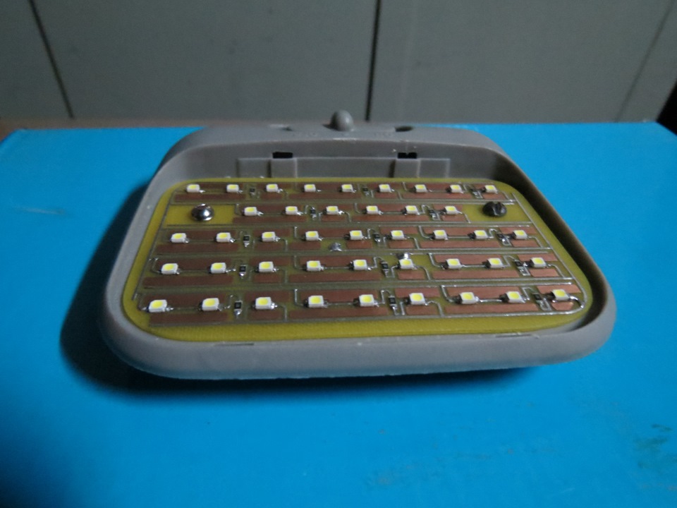 Стельові та 42 SMD діоди. 3