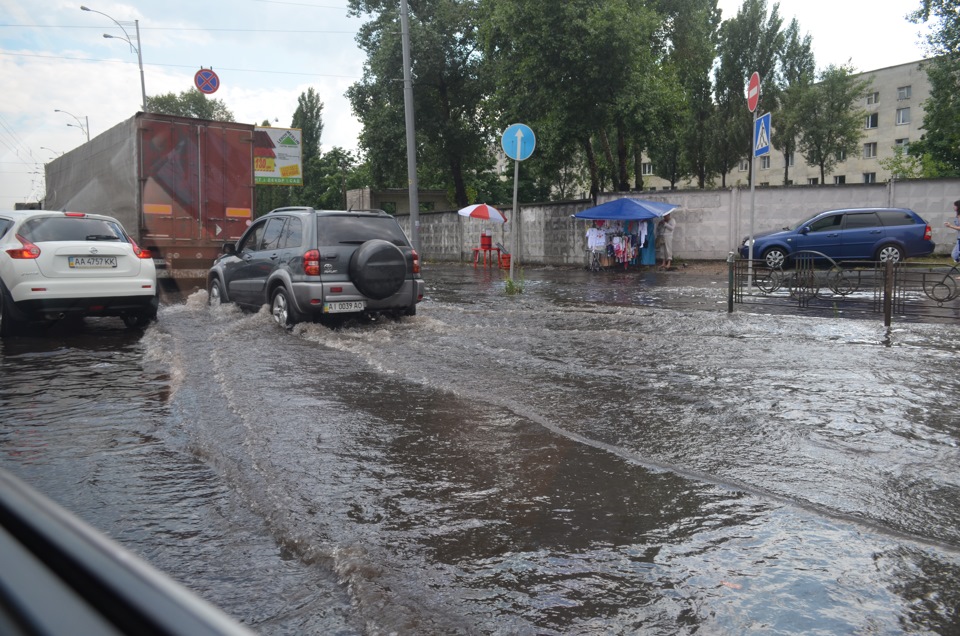 Потоп на Троєщині 2