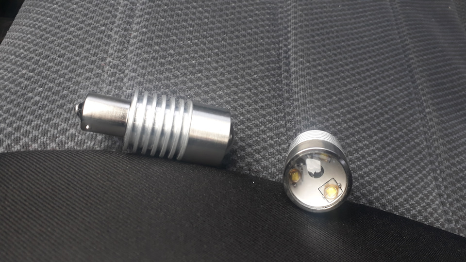 Модні Запорізькі LED-лампи 9w у задній хід! 1