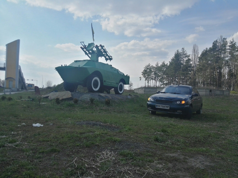Нагадувала про себе 2