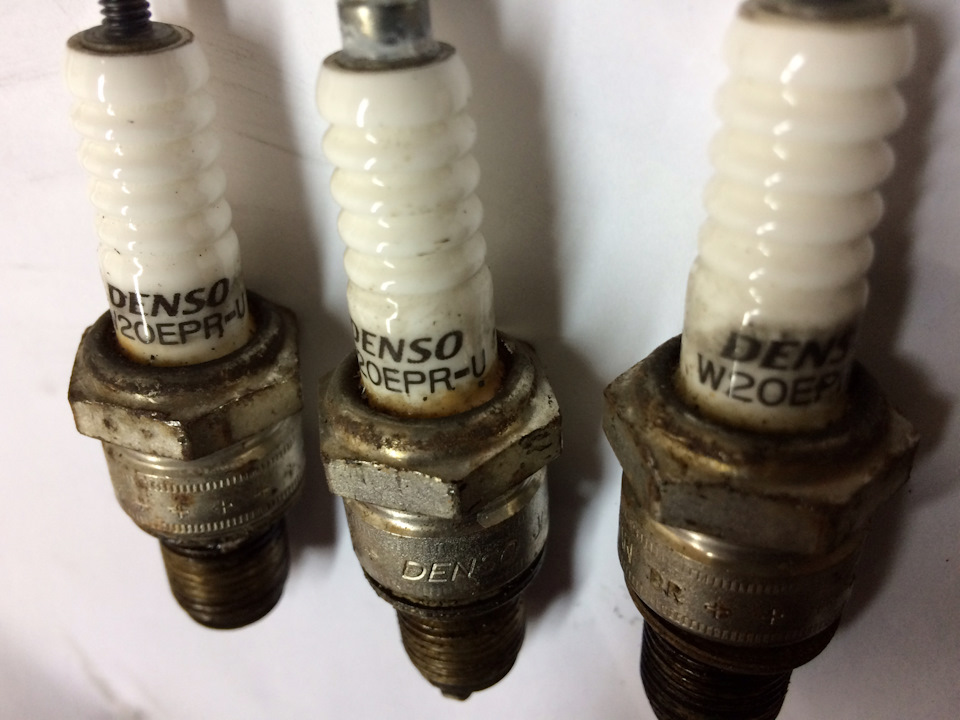 Заміна свічок Denso на Bosch 2