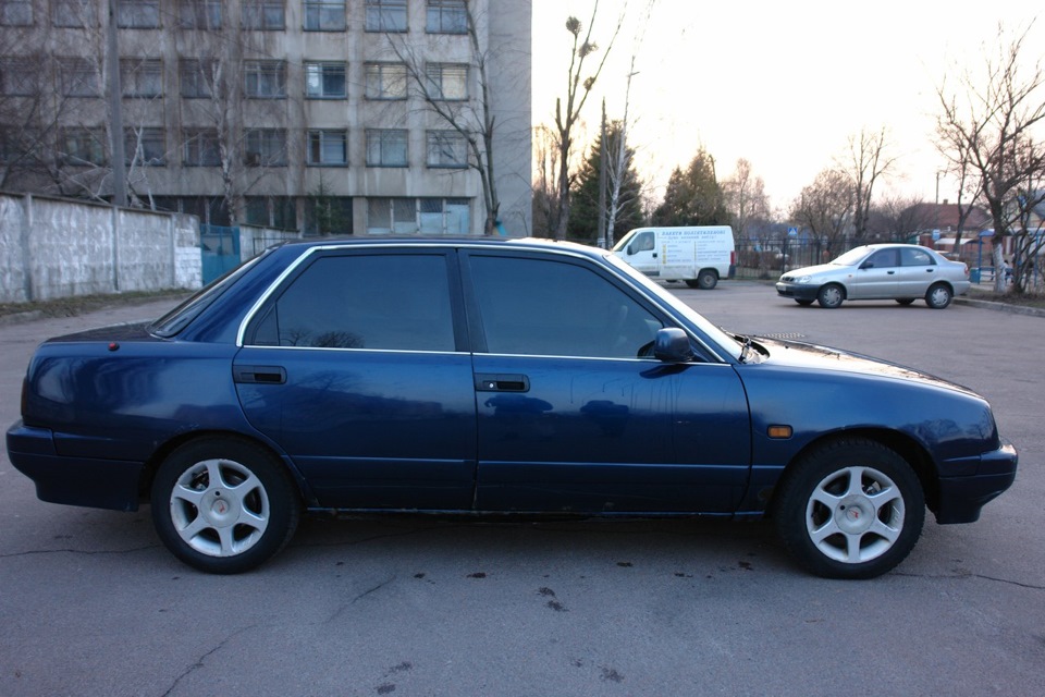 Продам Daihatsu Applause 1