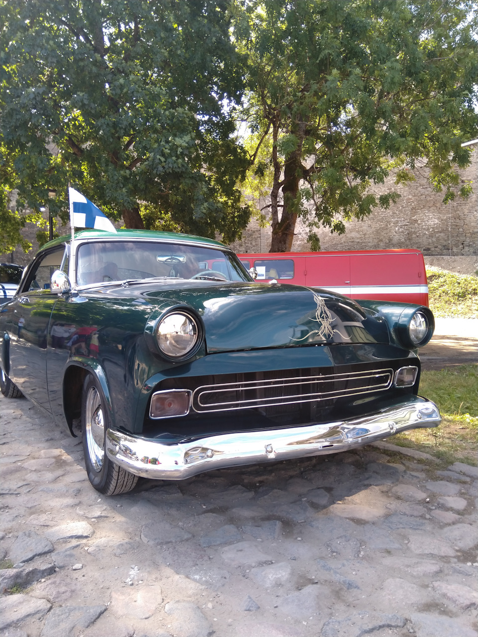 Щорічний зліт американських авто. 2