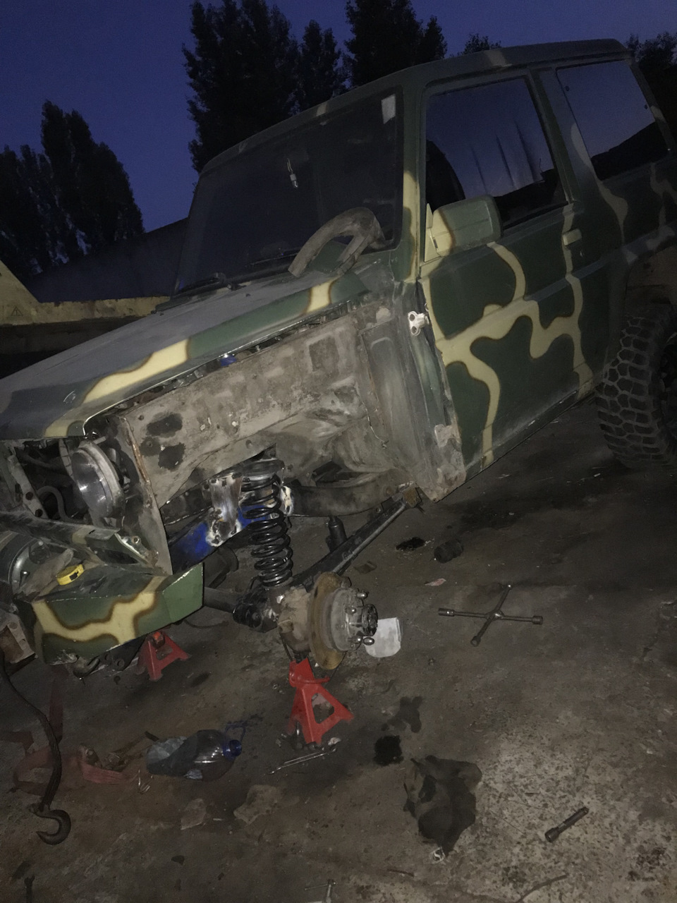 Передня підвіска Роккі на ключках, встановлена ​​та перевірена 3