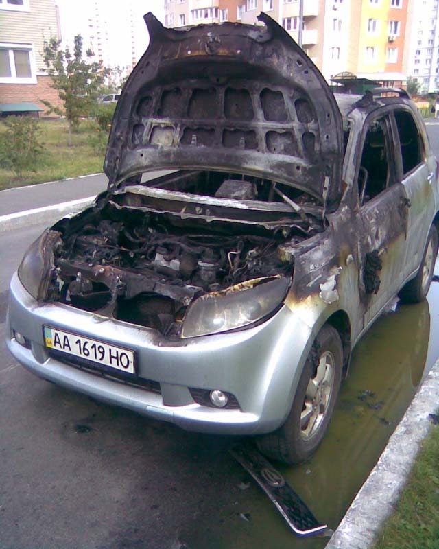 у Києві згорів такий самий( 3