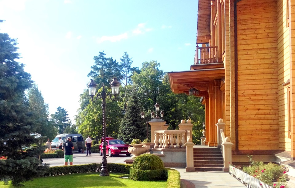Дебют на ТБ і проліт Межигір'ям))) 2
