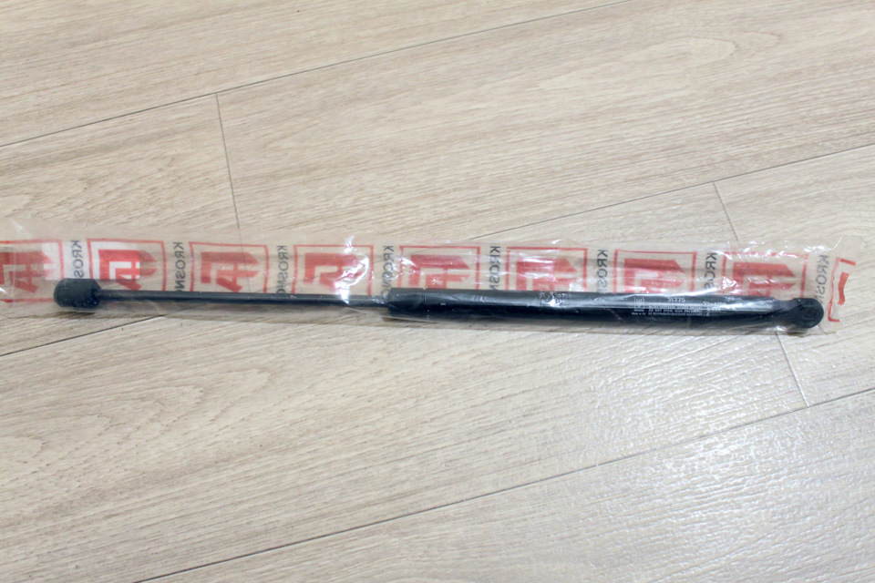 Амортизатор багажника 5160017AB 1