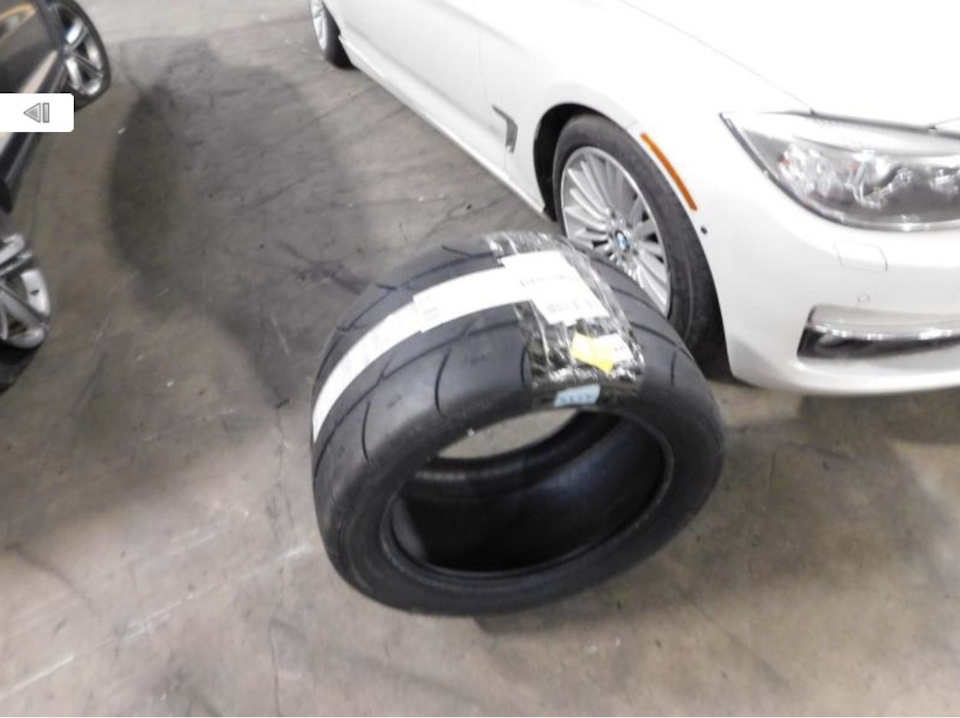 Напівсліки Mickey Thompson P345/35R18 ET Street S/S Tire 4