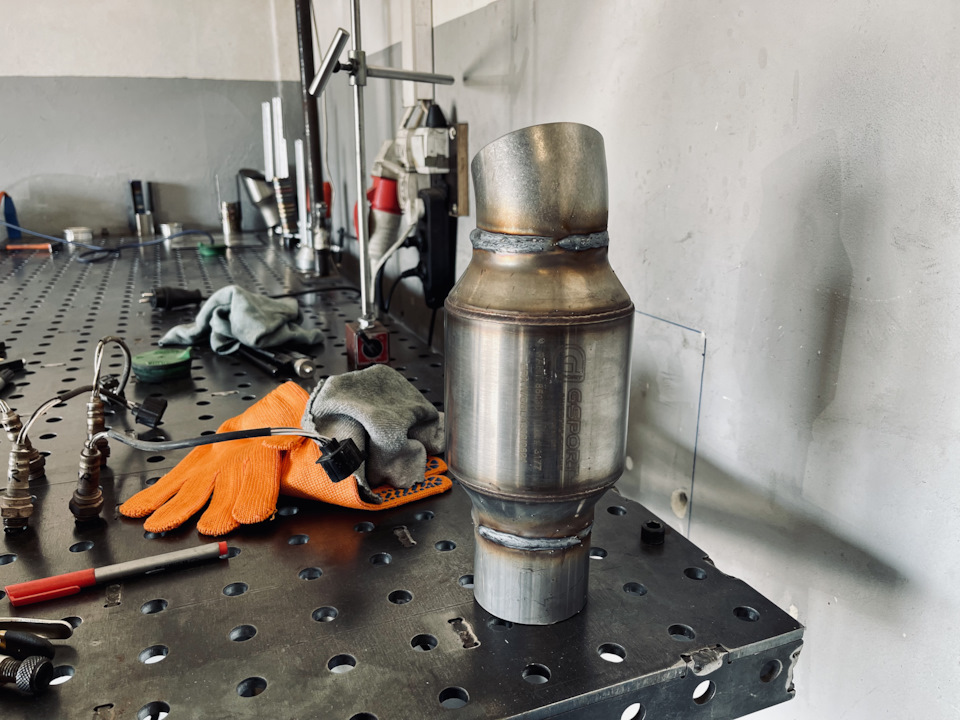G Sport Catalytic Converter 2