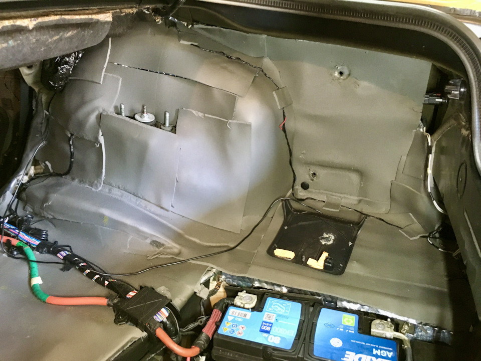 Noise Protection (trunk) 4
