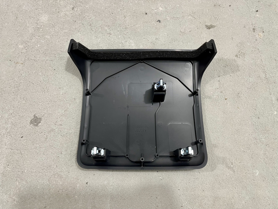 OEM Mopar Stop Lamp Cover 3