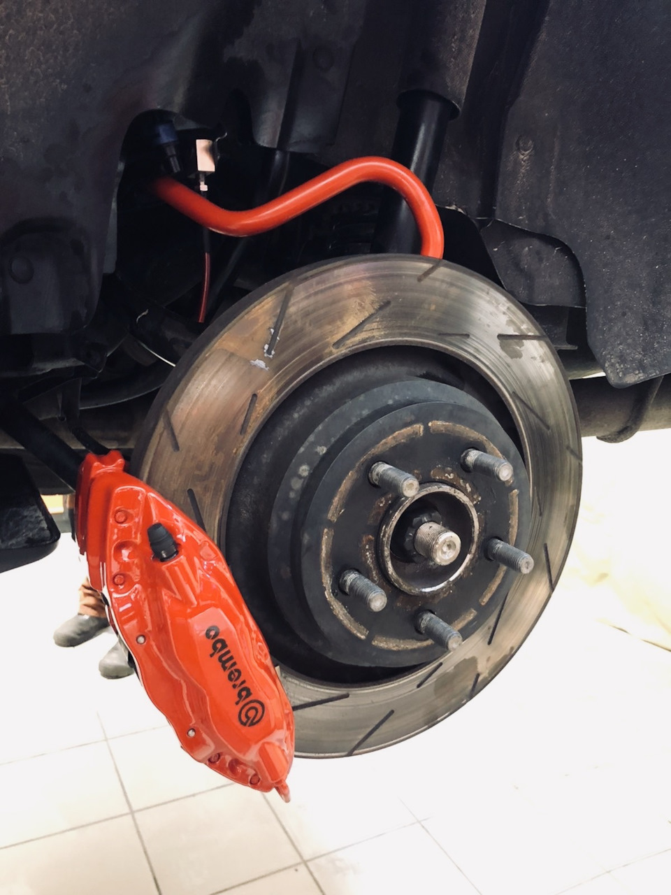 OEM Mopar/Brembo Brake System 4