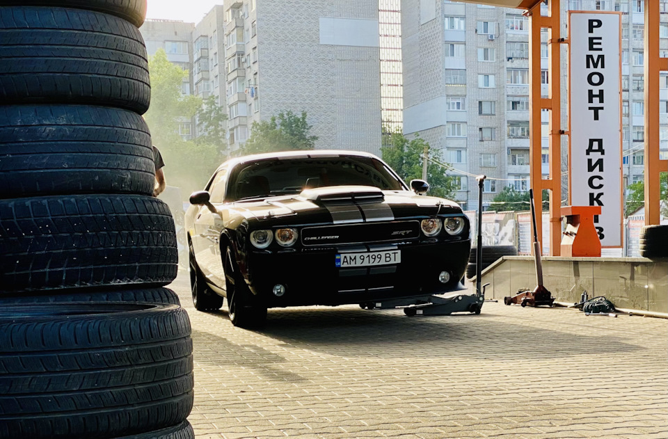 Vredestein Ultrac Vorti 245/45 ZR20 265/45 ZR20 1