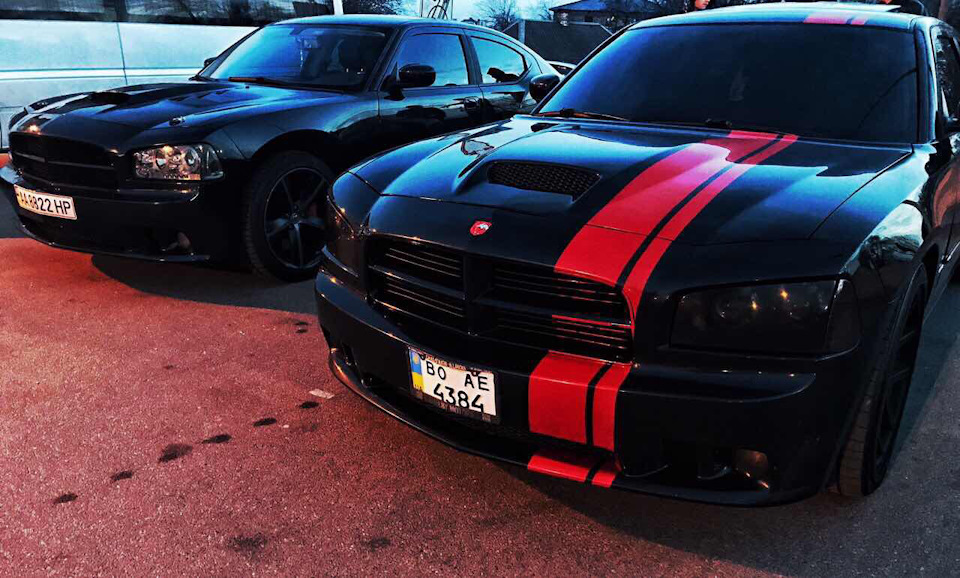 Зустрілися два SRT 4