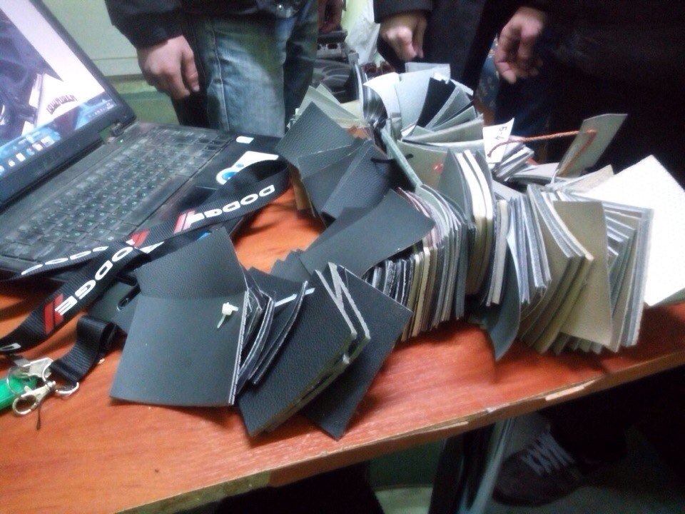 Салон Принца. Початок. 1