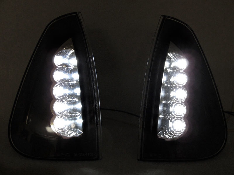 Side markers та світлодіоди switchback 4