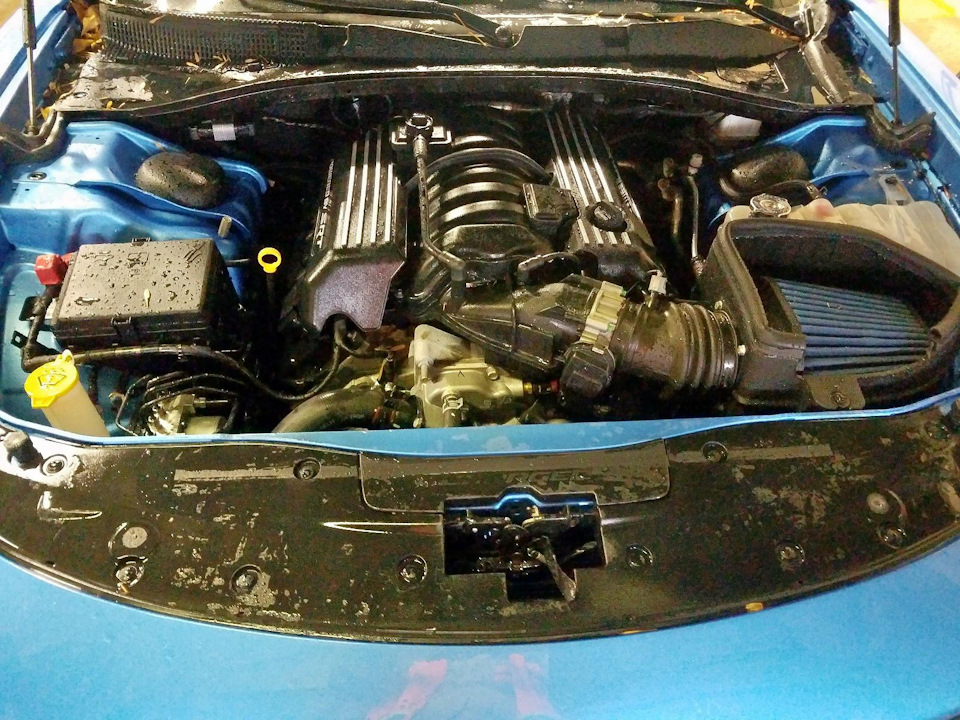 Чому знову 6.4 Hemi?! 1