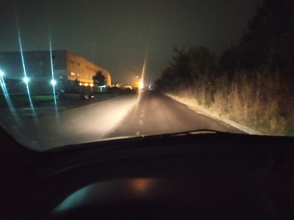 Заміна лампочок ближнього світла на Osram Night Breaker HB4 2