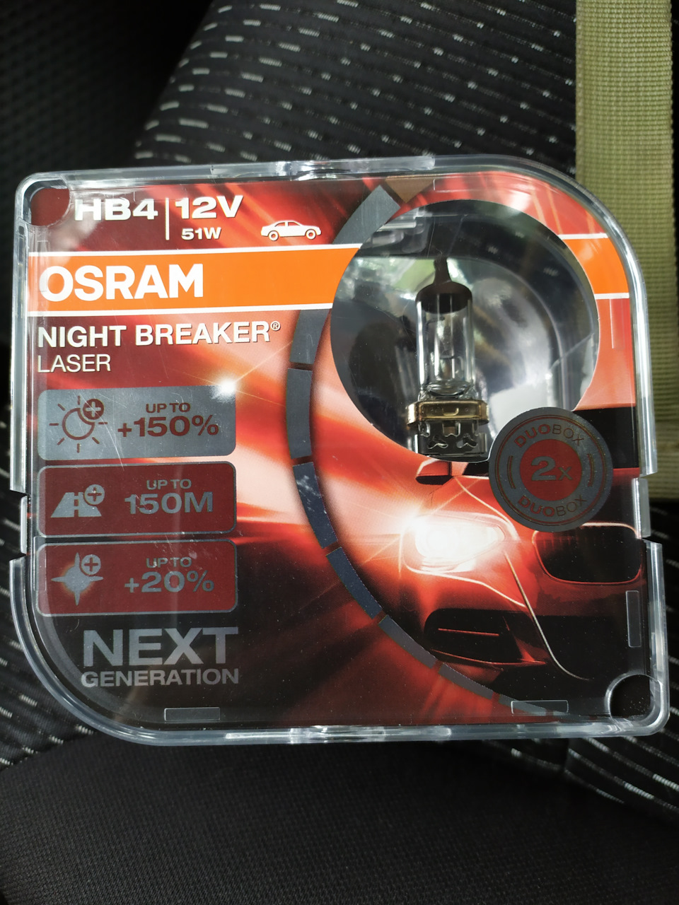 Заміна лампочок ближнього світла на Osram Night Breaker HB4 3