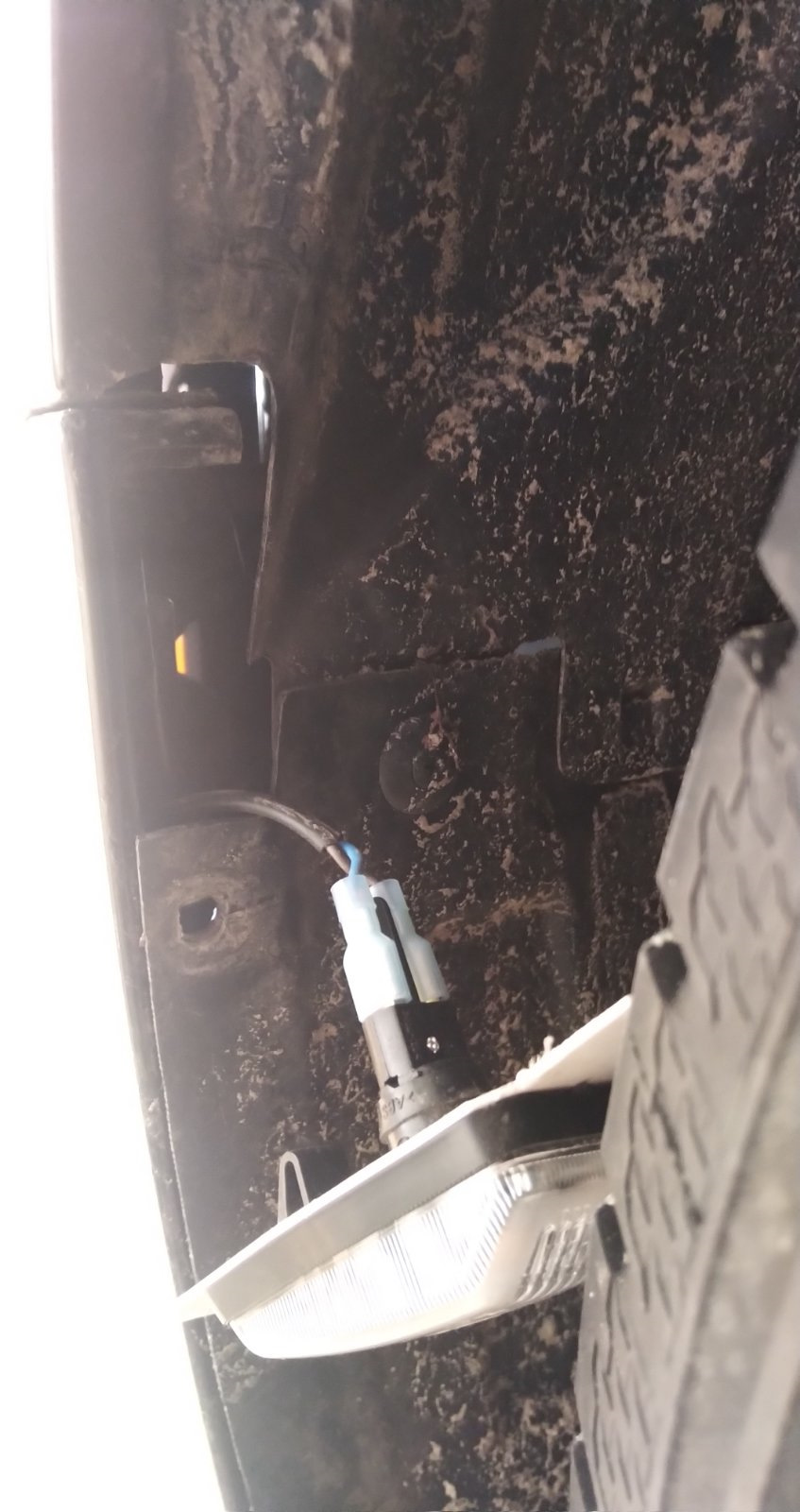 Повторювачі повороту в арки коліс 4