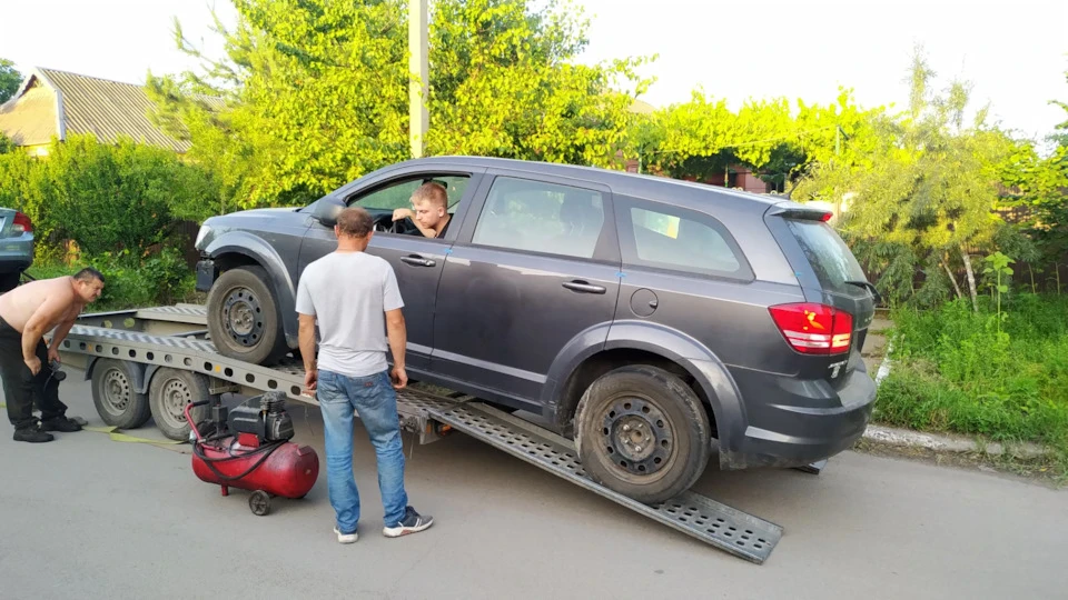 Машина в Україні
