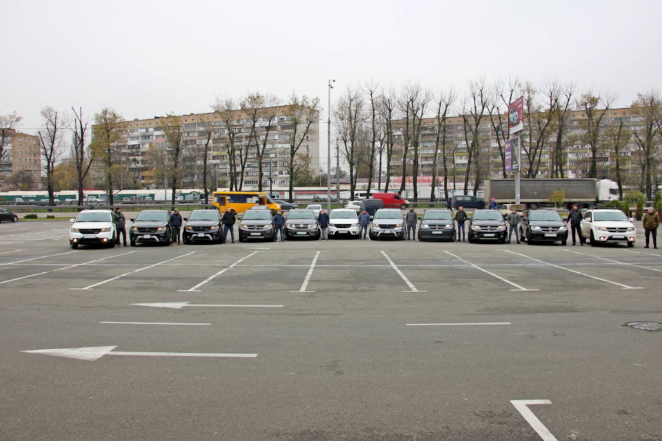 Зустріч клубу Dodge Journey Київ 1