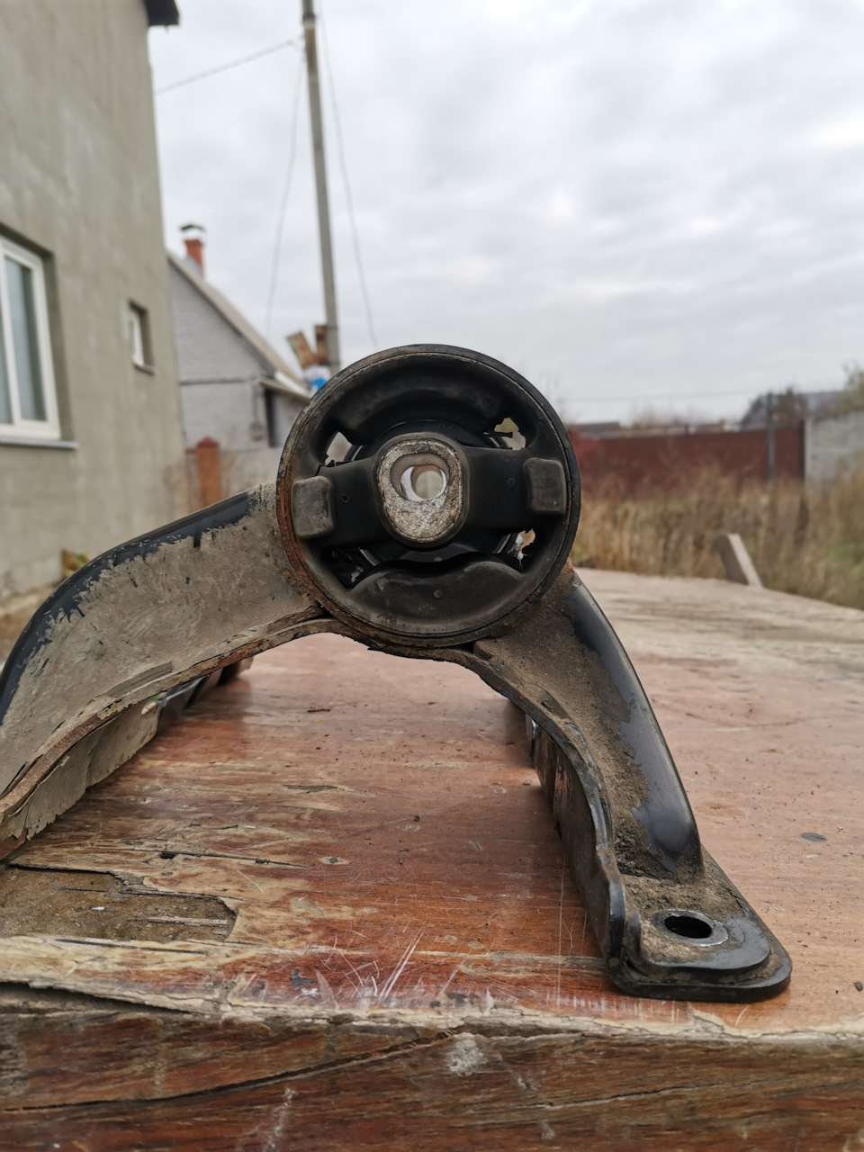 Заміна подушки двигуна. 3