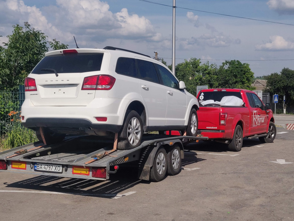Зустріч з Джорніком і перший огляд 2