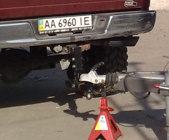 Пристрій фаркопу 1