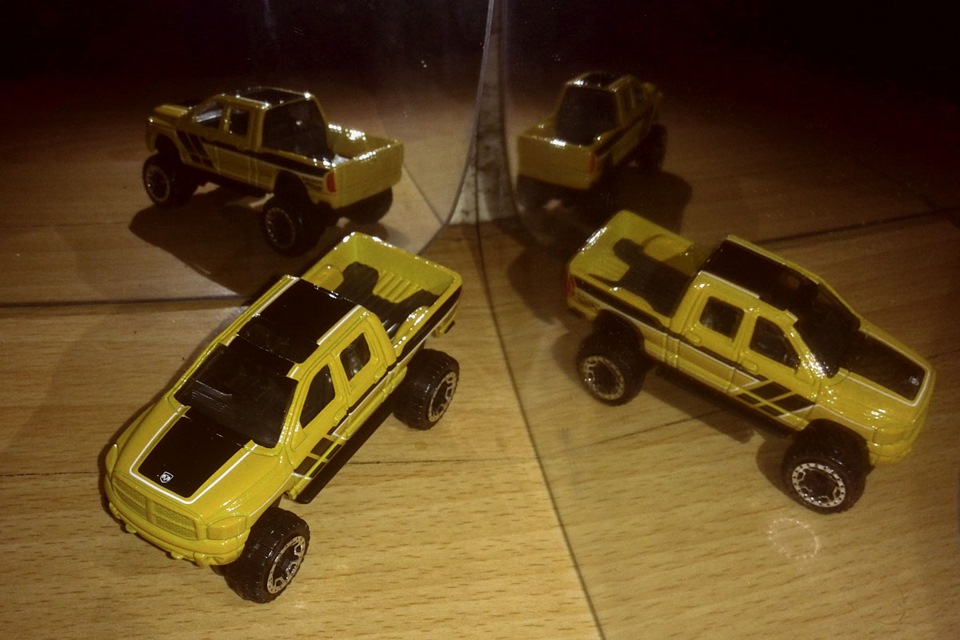 Hot Wheels 3