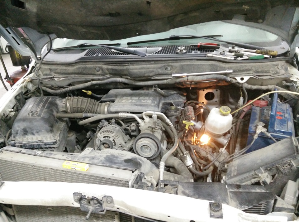 Заміна мастила, фільтра, свічок та антифризу 2