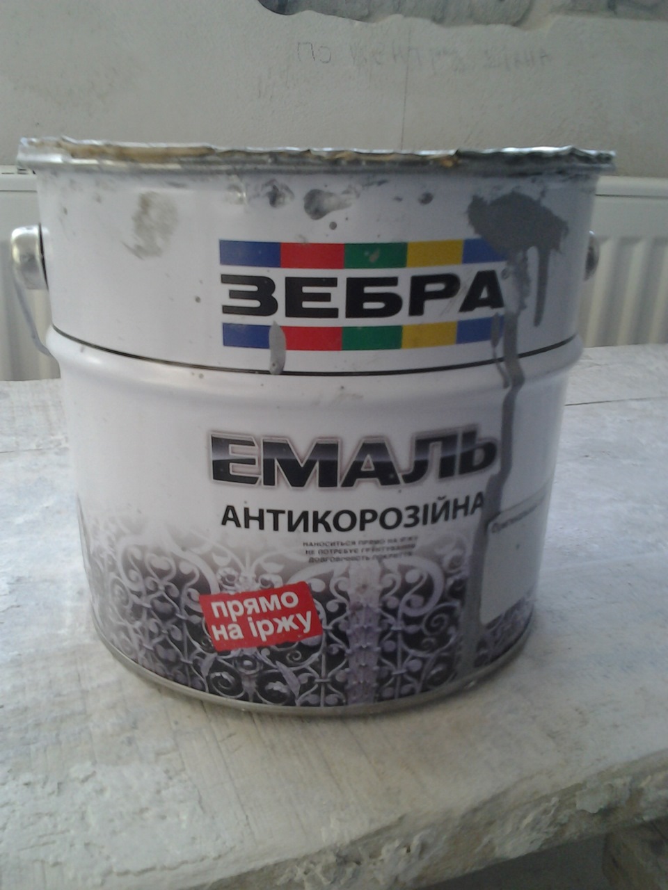 Динаміки спереду, подіуми, куточки (накладки). 4