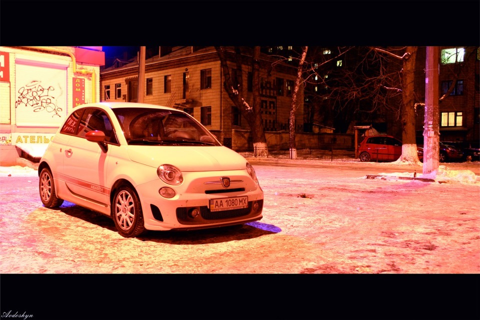 Abarth500 вночі 1