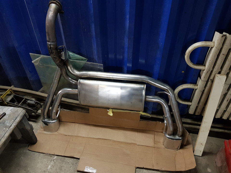 Modena Exhaust 🤘 2