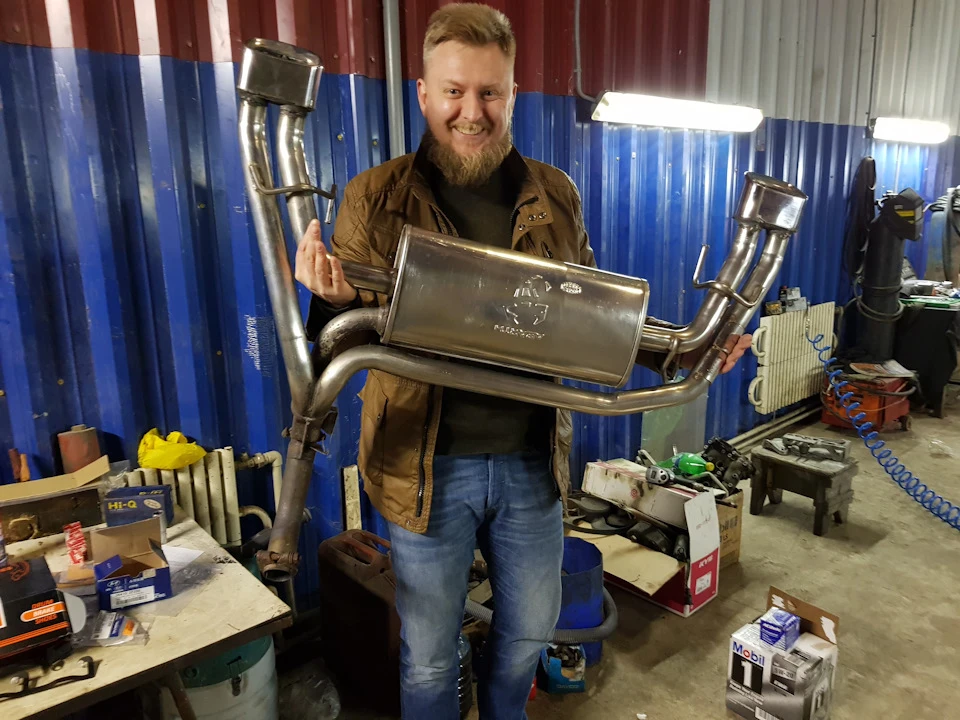Modena Exhaust 🤘