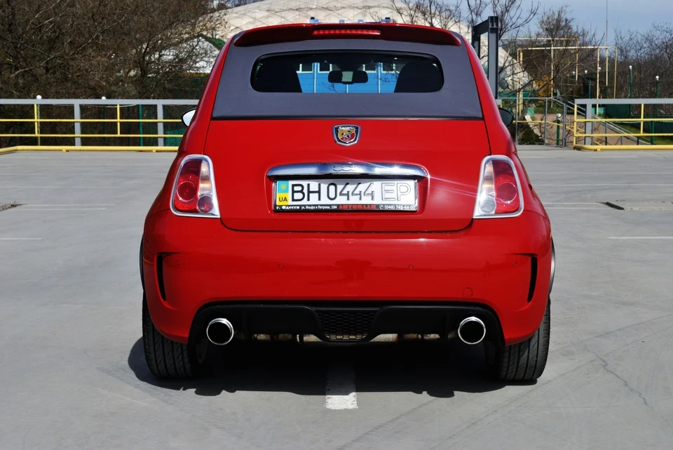 Продам рідні 17 диски Abarth та вихлоп Novitec