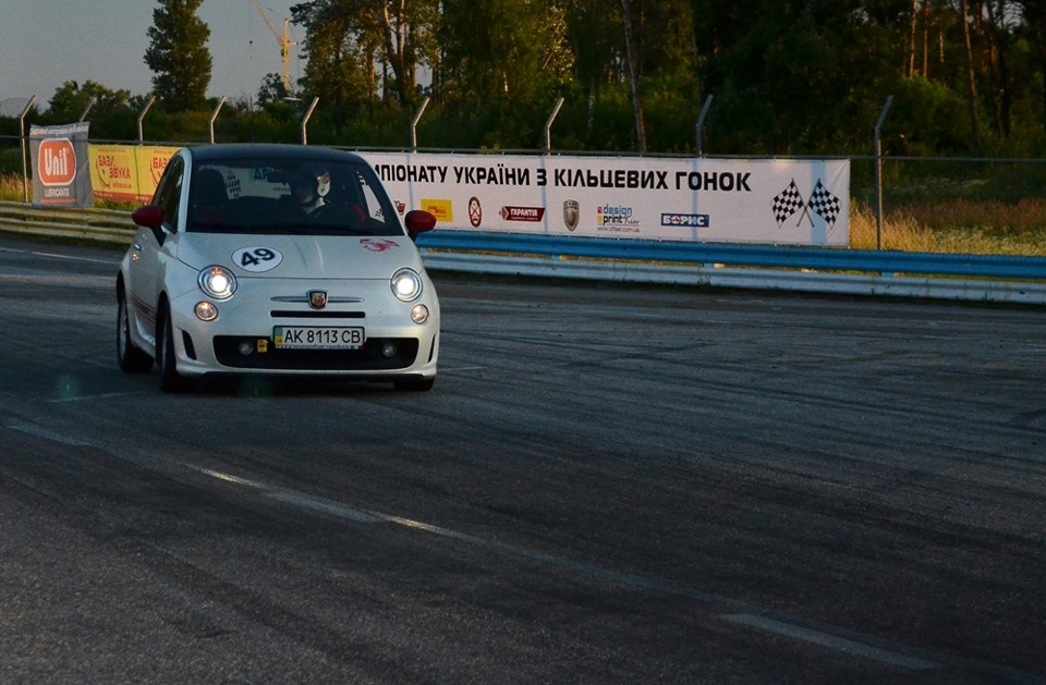 Новий рекорд ABARTH 500 на малому кільці СК Чайка ! 4
