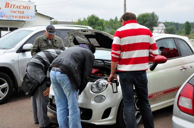 Жучка в ролі Safety Car 5