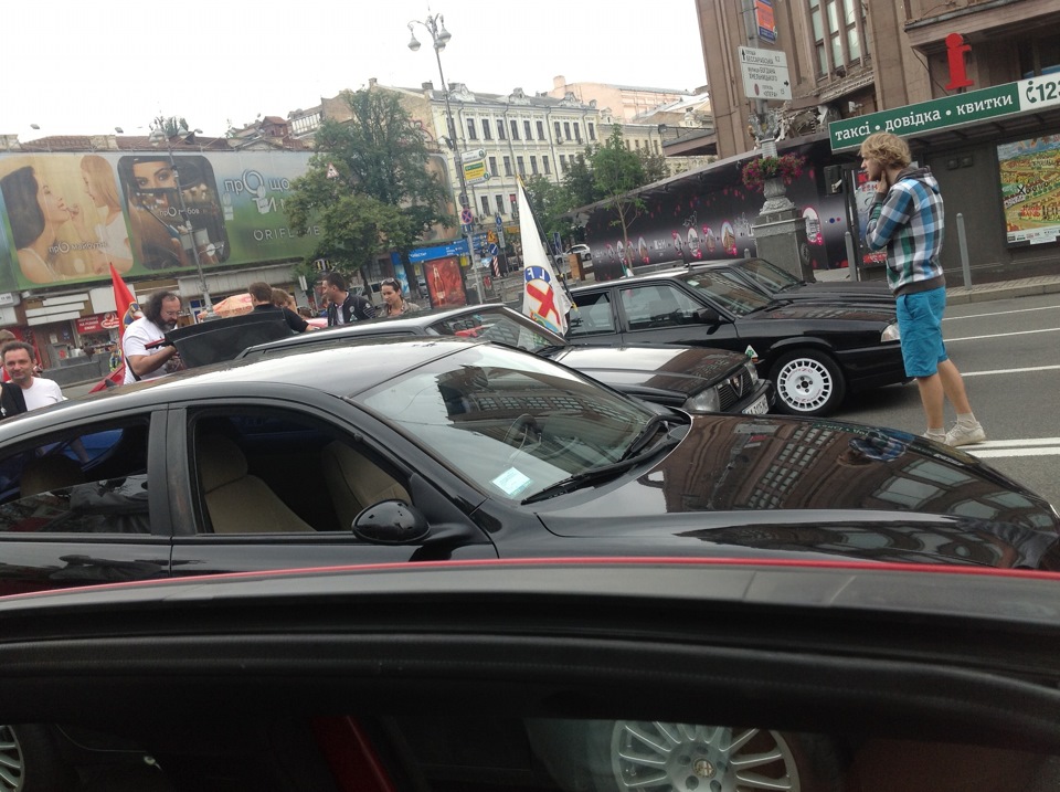 Парад італоводів на майдані 1