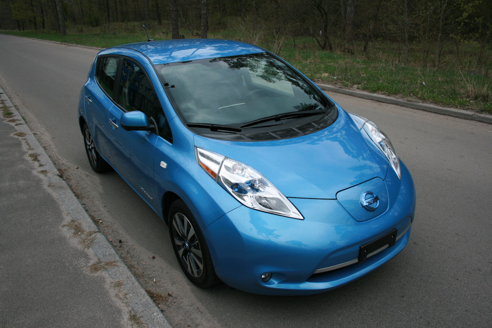 FIAT 500E VS NISSAN LEAF 2